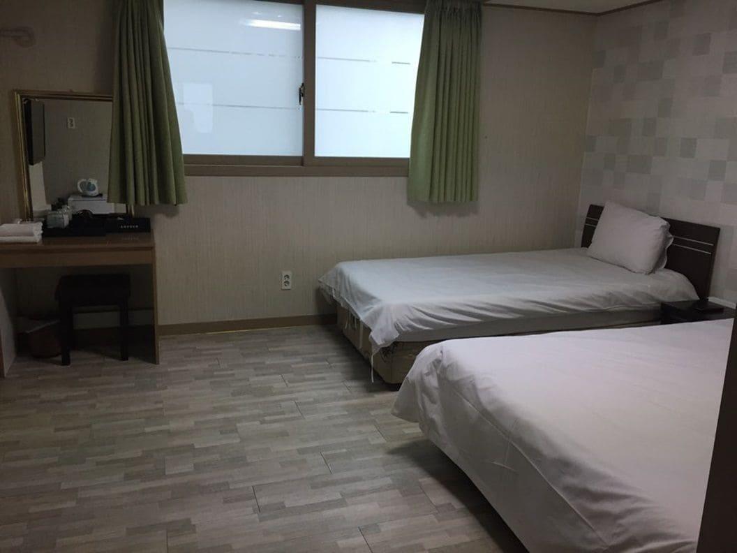 Olle Tourist Hotel Jeju Esterno foto