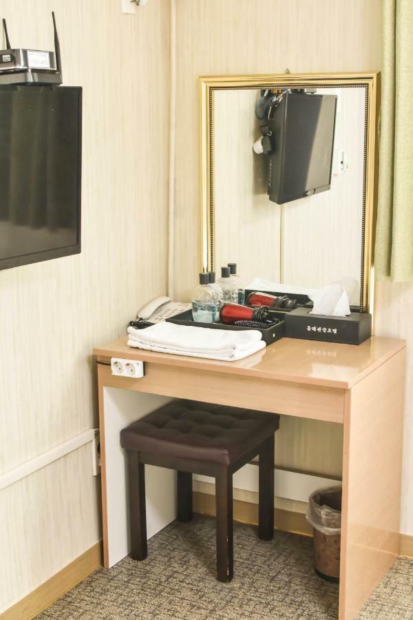 Olle Tourist Hotel Jeju Esterno foto
